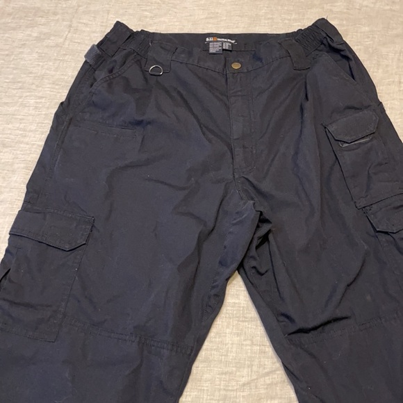 5.11 Tactical 36x30 Tactlite Pro Ripstop in Navy - Picture 6 of 7